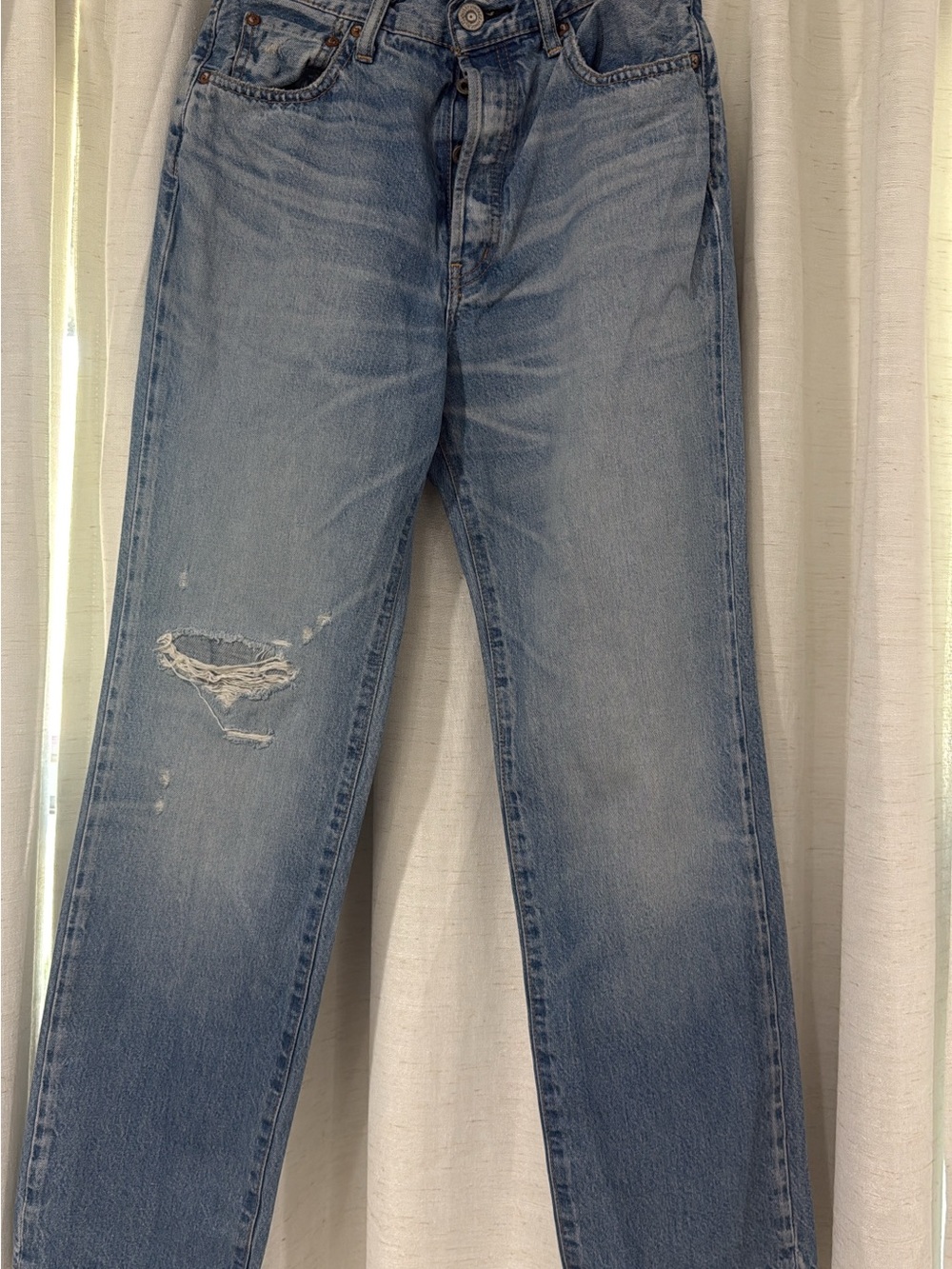 Moussy Light Blue Straight Jeans with Distressed Knee